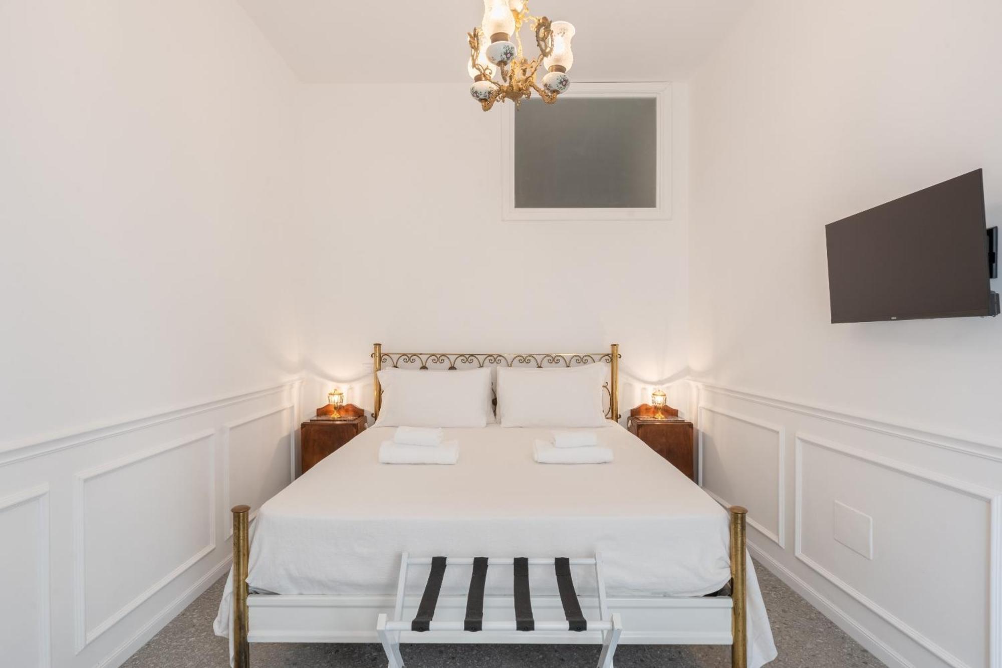 Palazzo Desiderio Apartment Castellammare di Stabia Bagian luar foto