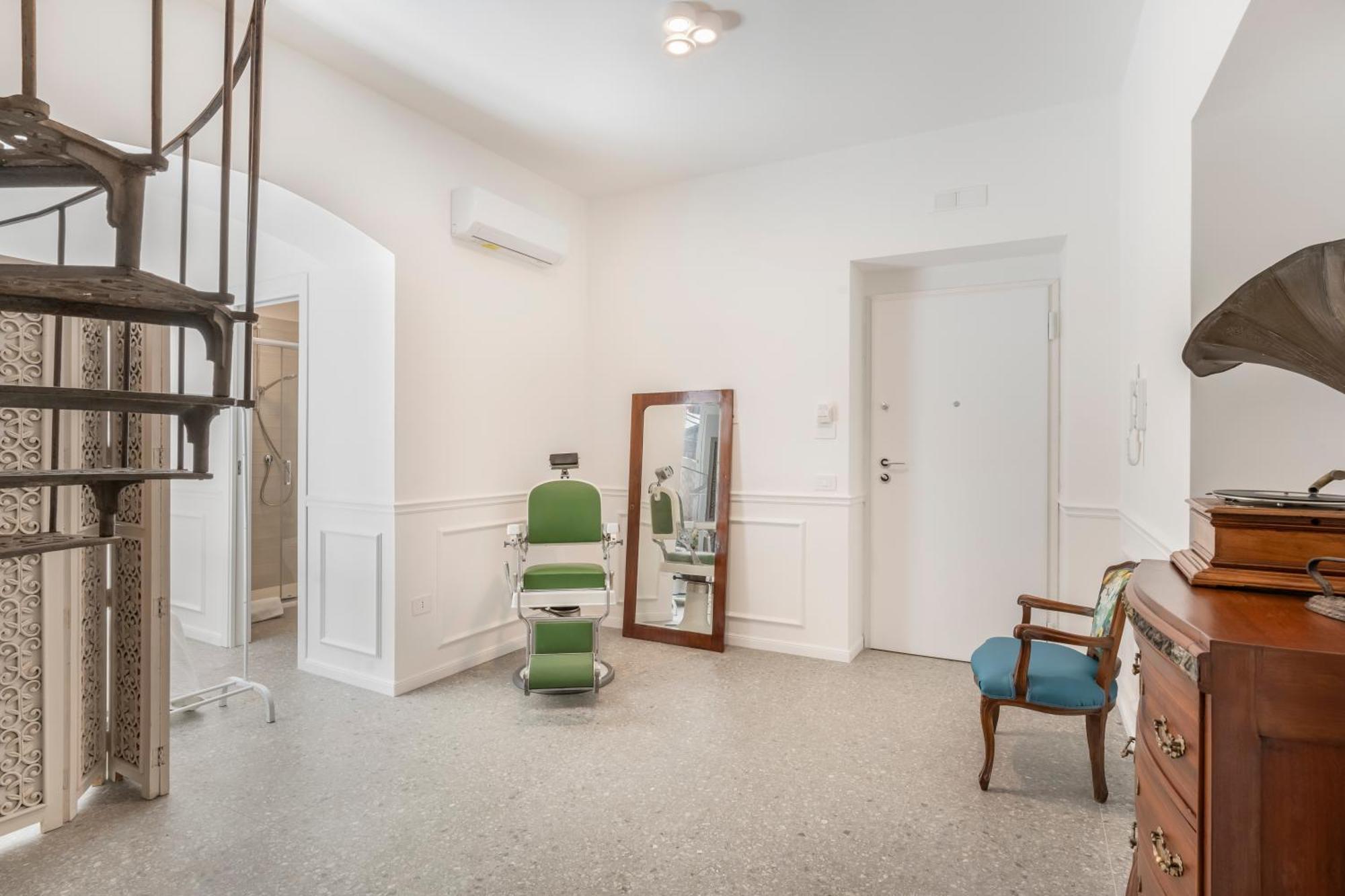 Palazzo Desiderio Apartment Castellammare di Stabia Bagian luar foto